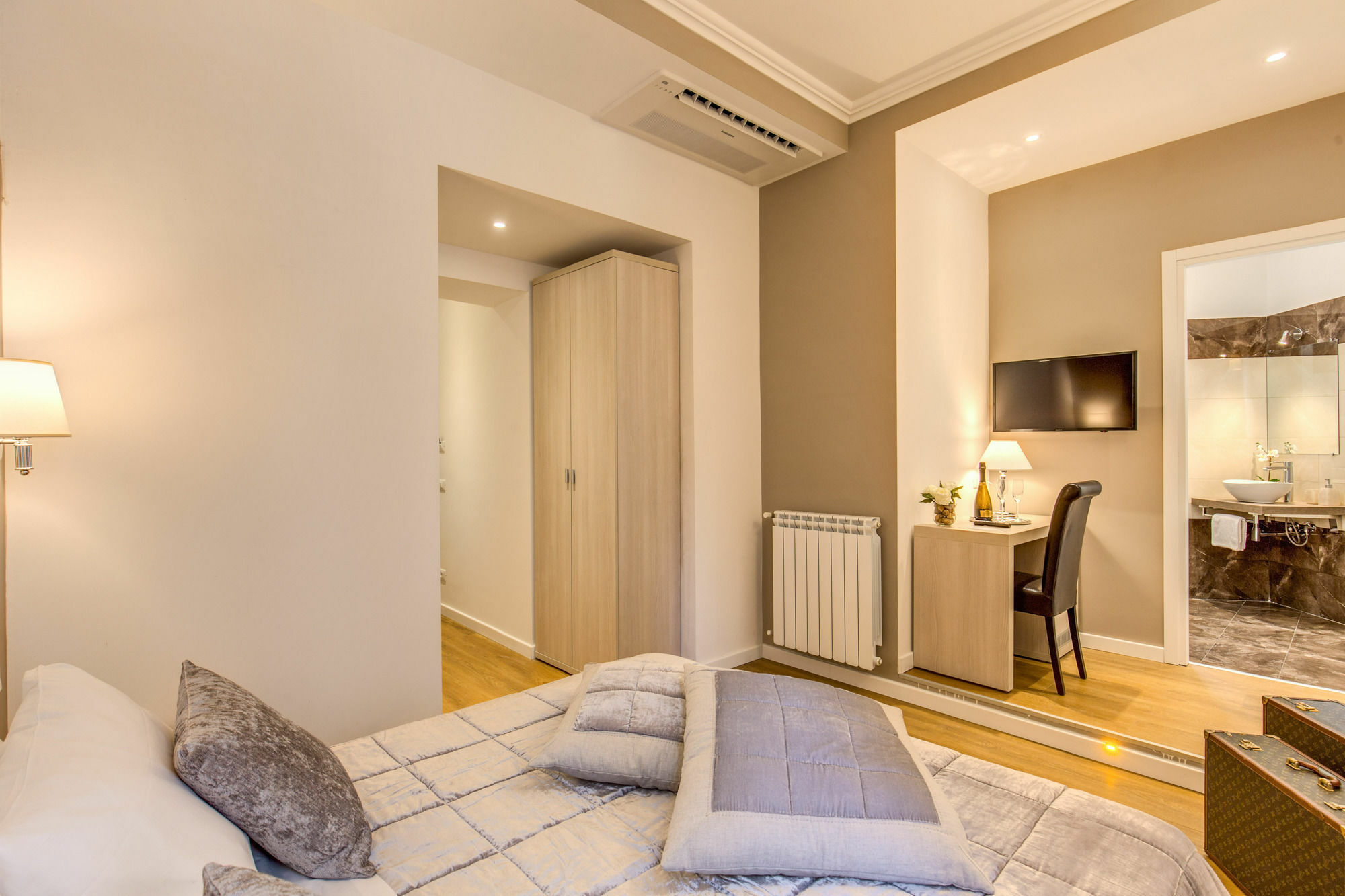 The Bridge Suites Roma Dış mekan fotoğraf